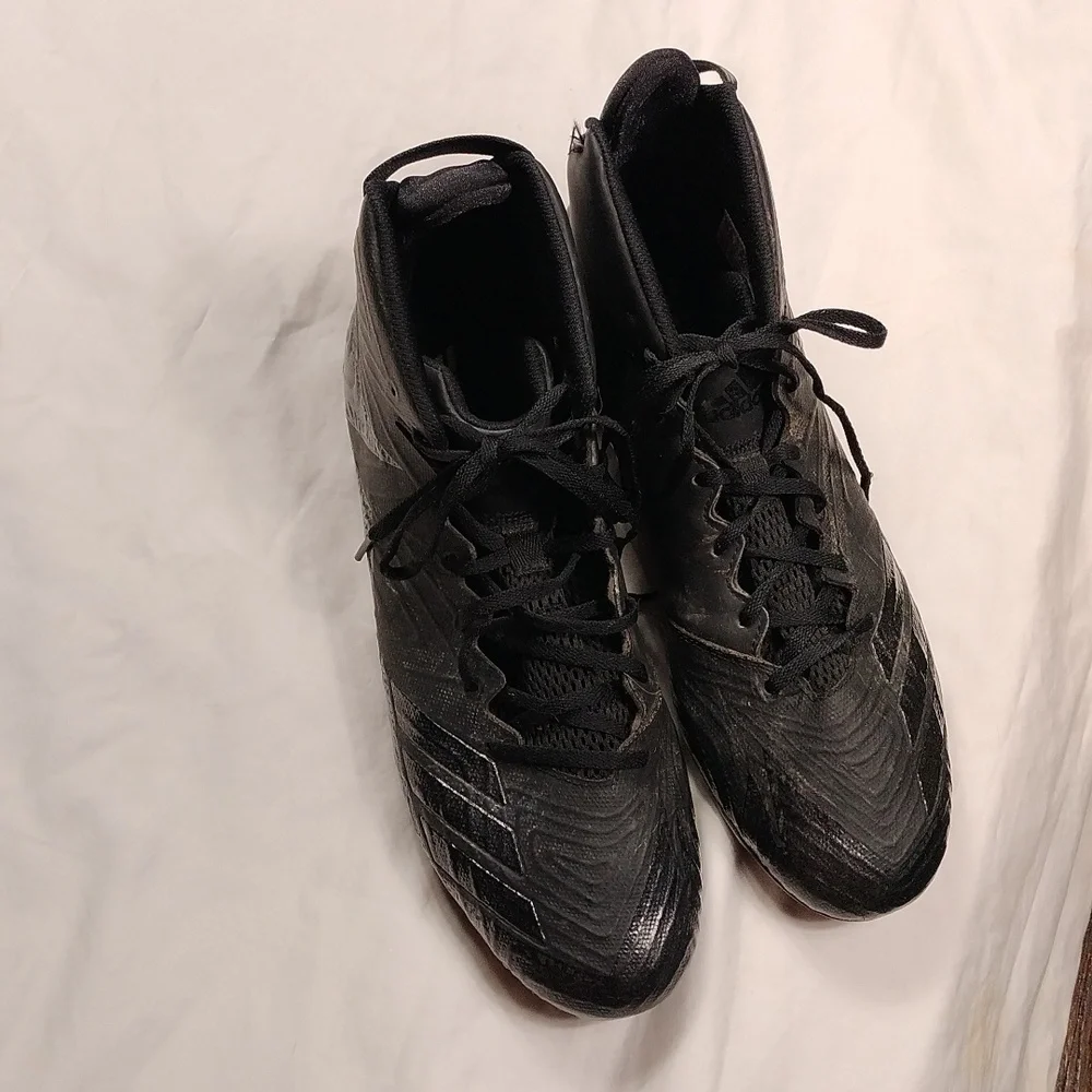 Adidas mens cleats size 13